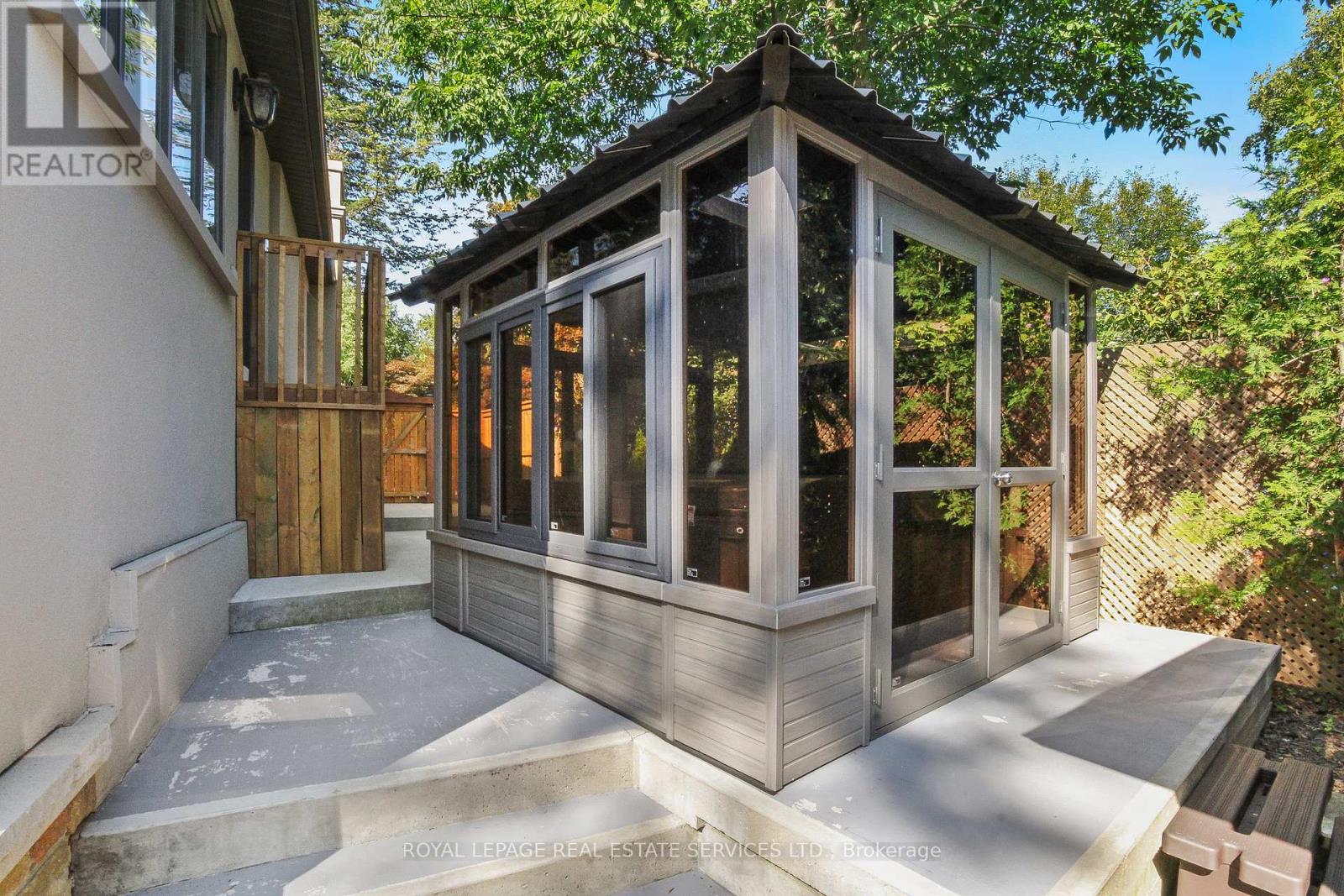 159 Viewbank Crescent Property Photo 46