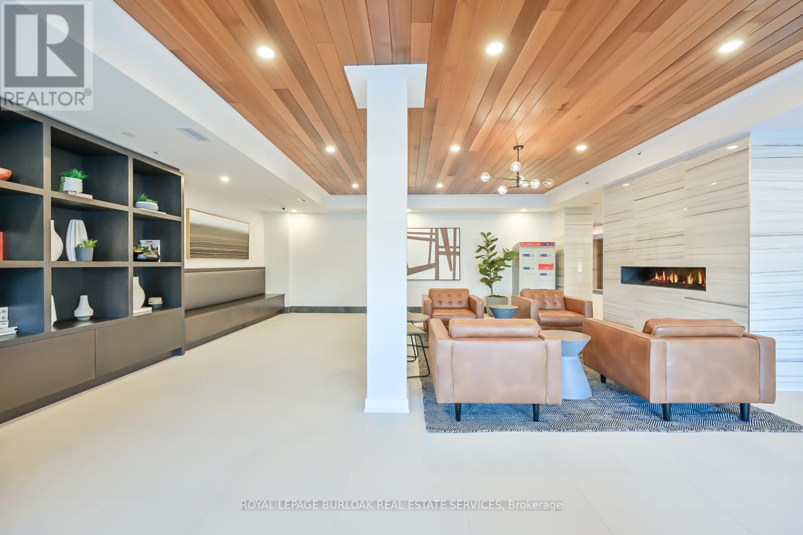 312 - 320 Plains Road E Property Photo 3