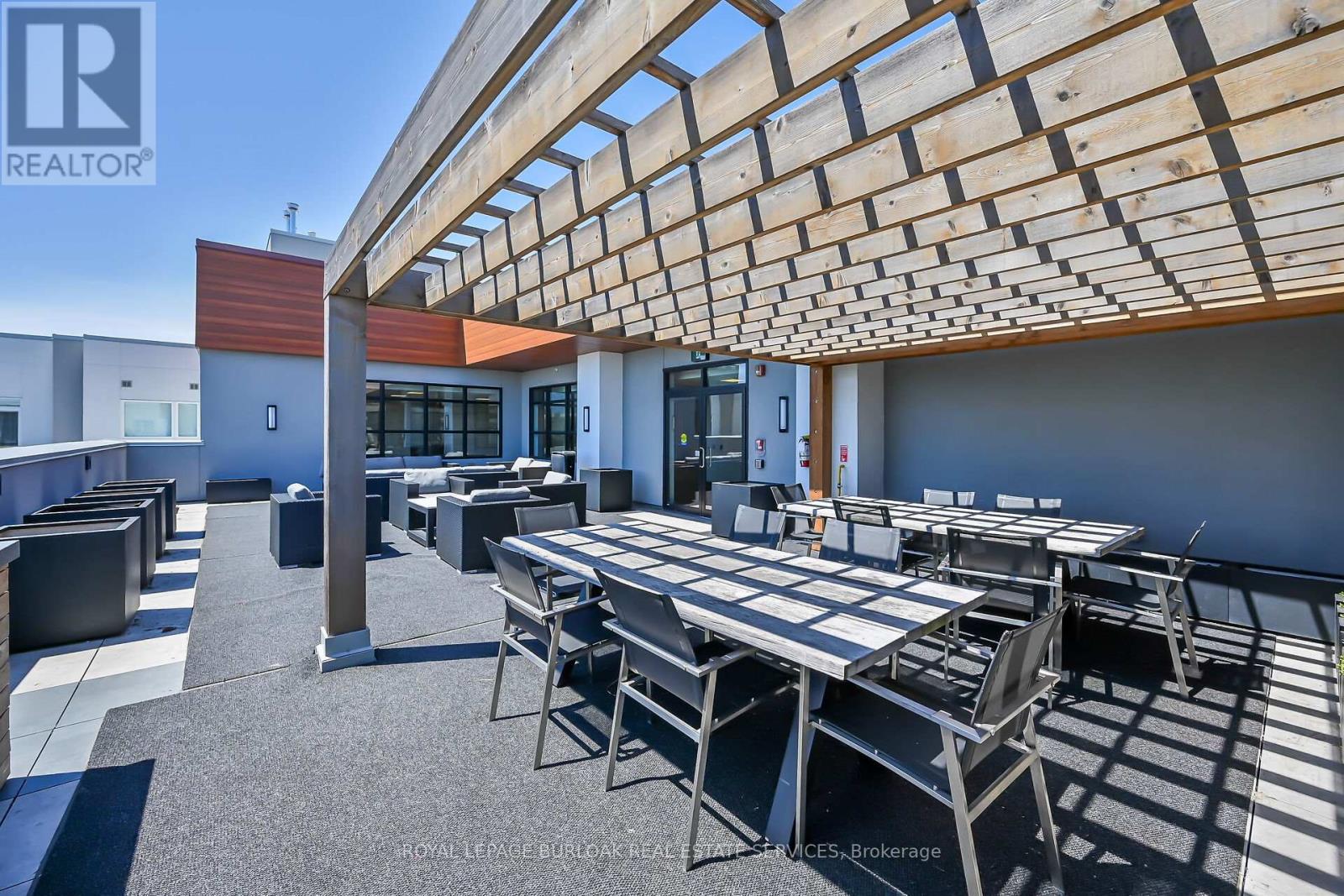 312 - 320 Plains Road E Property Photo 20