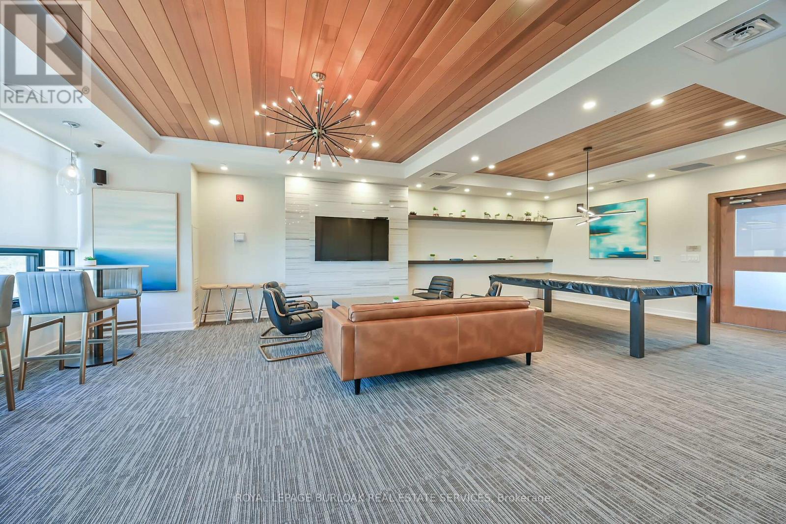 312 - 320 Plains Road E Property Photo 27