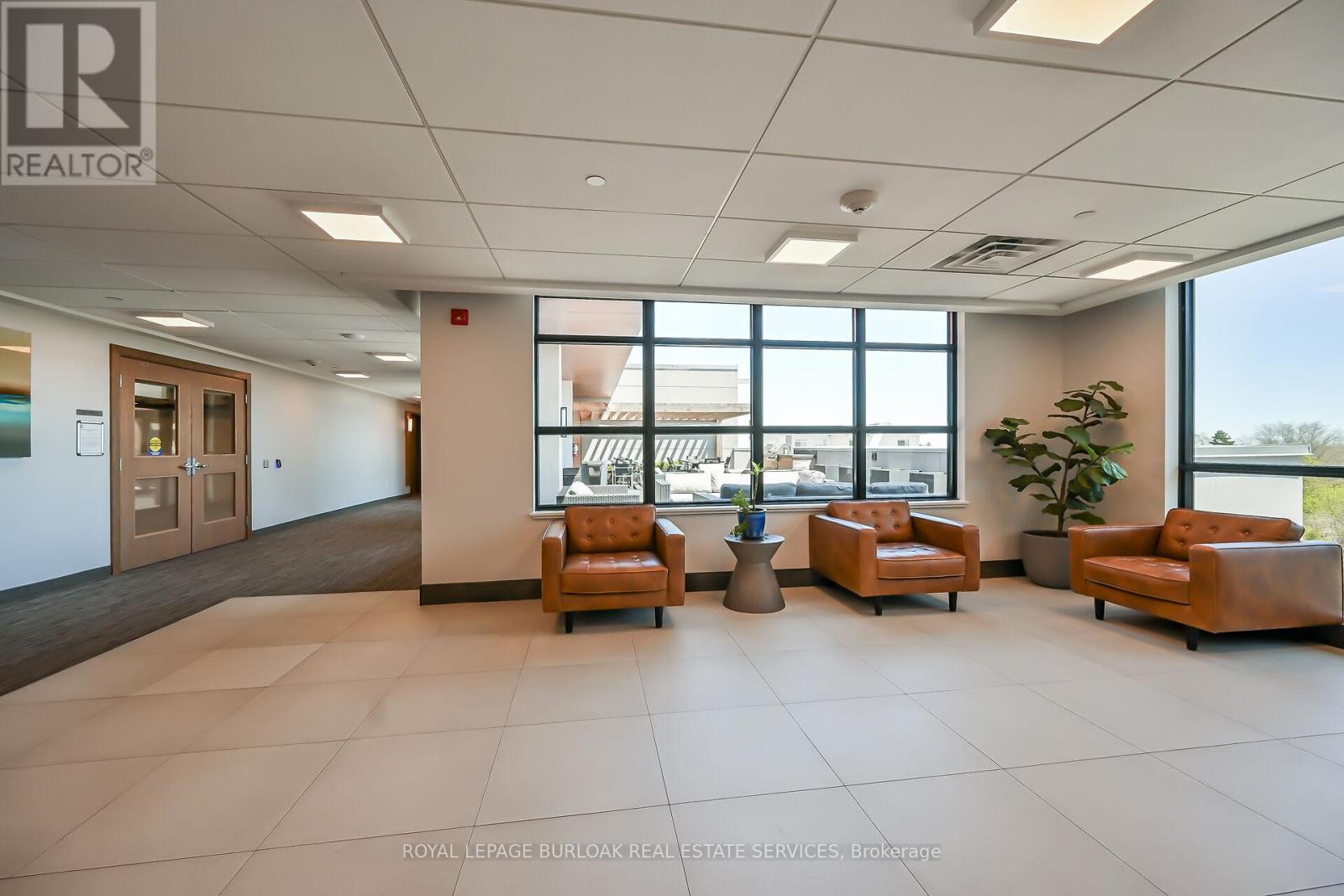 312 - 320 Plains Road E Property Photo 29