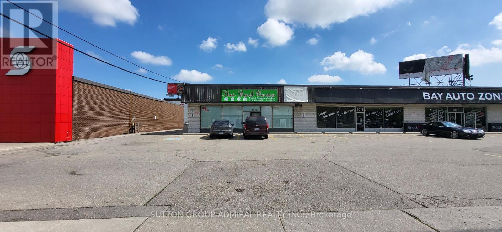 201 - 1001 Finch Avenue W Property Photo 26