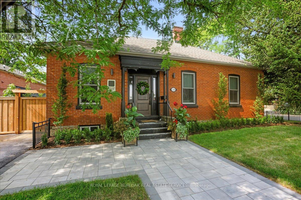 524 Locust Street Property Photo 3