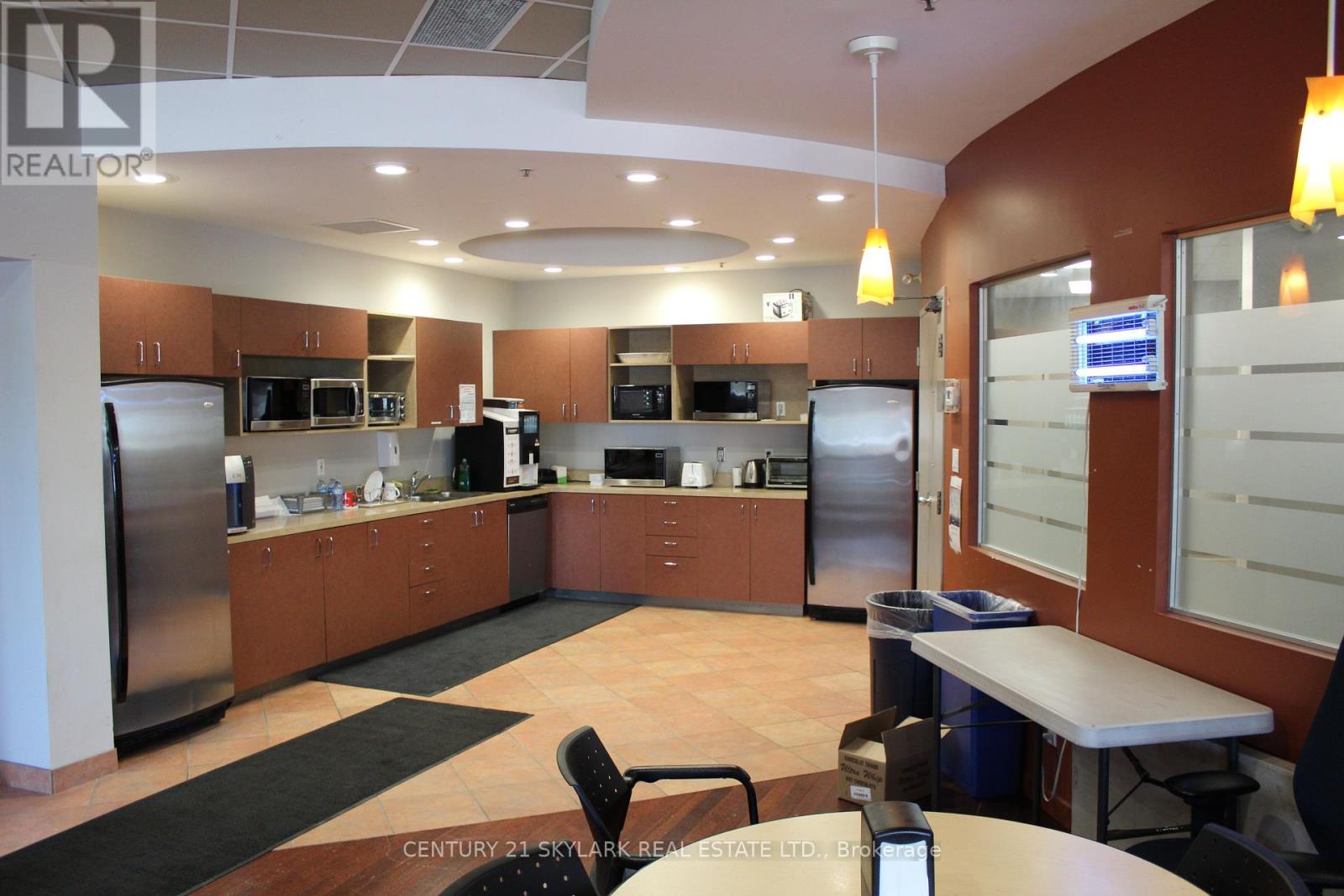 3210 Airway Drive Property Photo 14