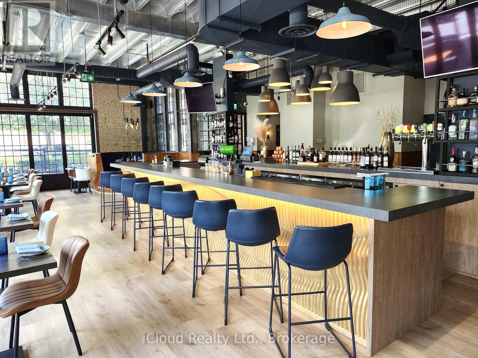 33 Powerhouse Street Property Photo 1