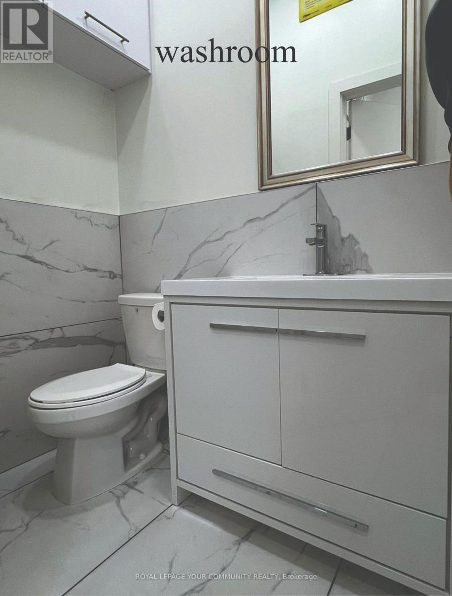 109 - 2291 Kipling Avenue Property Photo 8