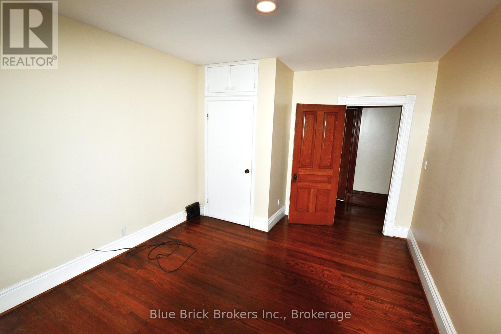 281 Main Street N Property Photo 21