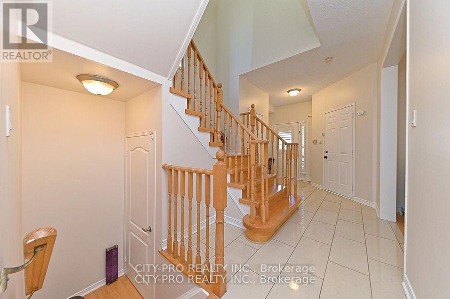 7302 Rosehurst Drive Property Photo 9