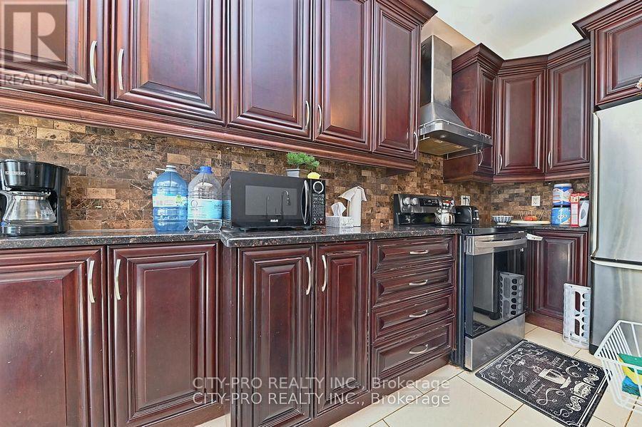 7302 Rosehurst Drive Property Photo 11