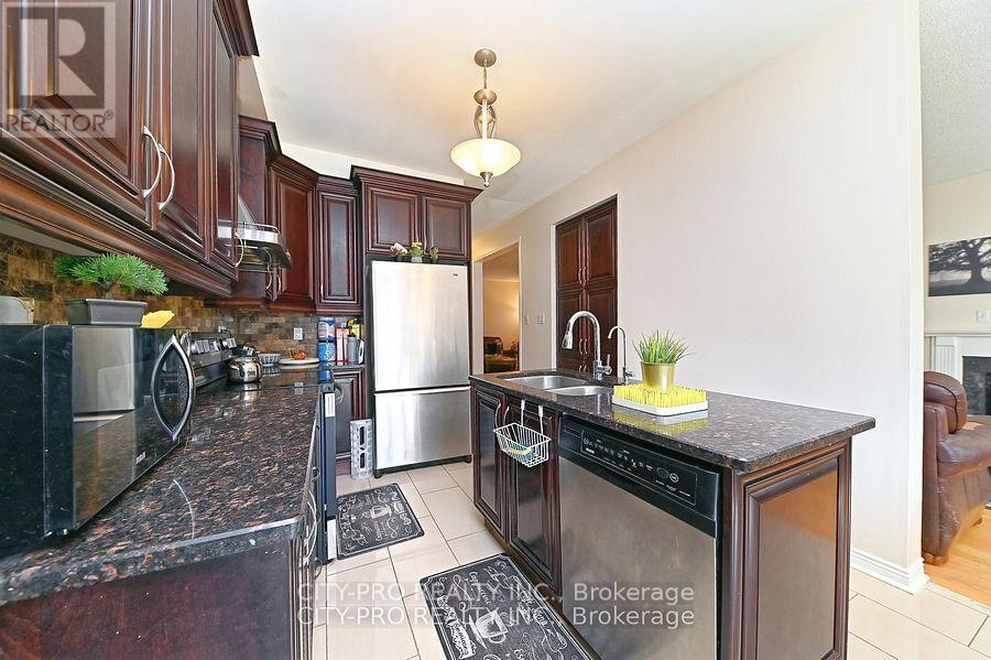 7302 Rosehurst Drive Property Photo 13