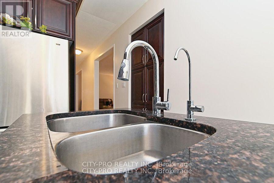 7302 Rosehurst Drive Property Photo 14