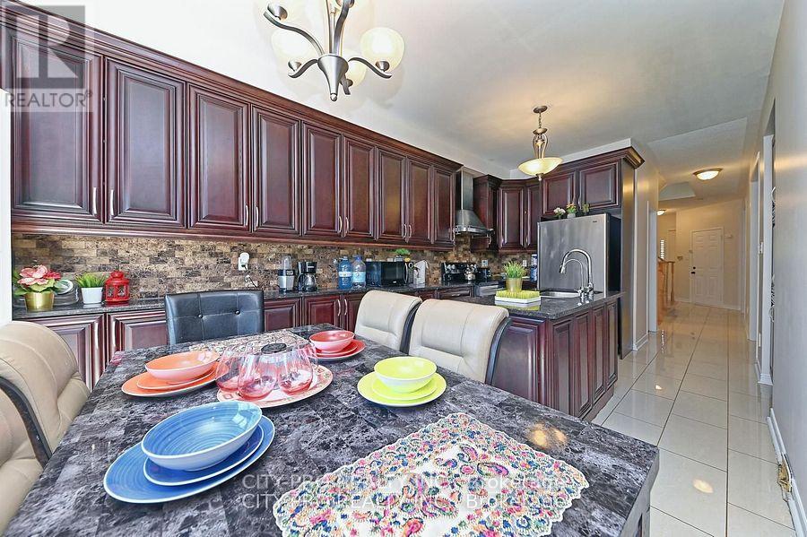 7302 Rosehurst Drive Property Photo 15