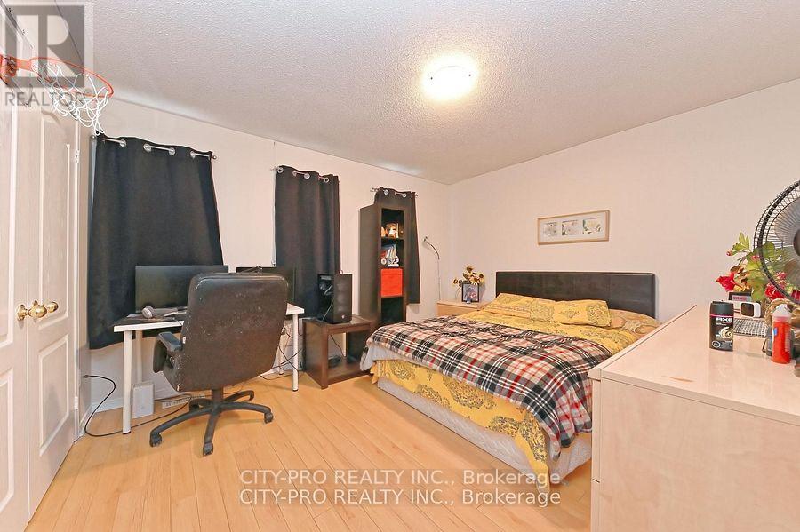 7302 Rosehurst Drive Property Photo 26