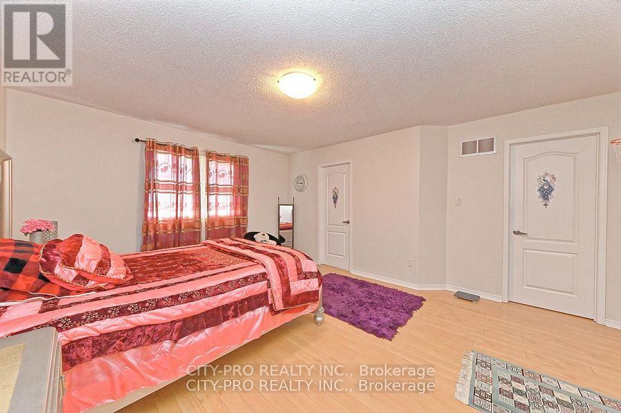 7302 Rosehurst Drive Property Photo 30