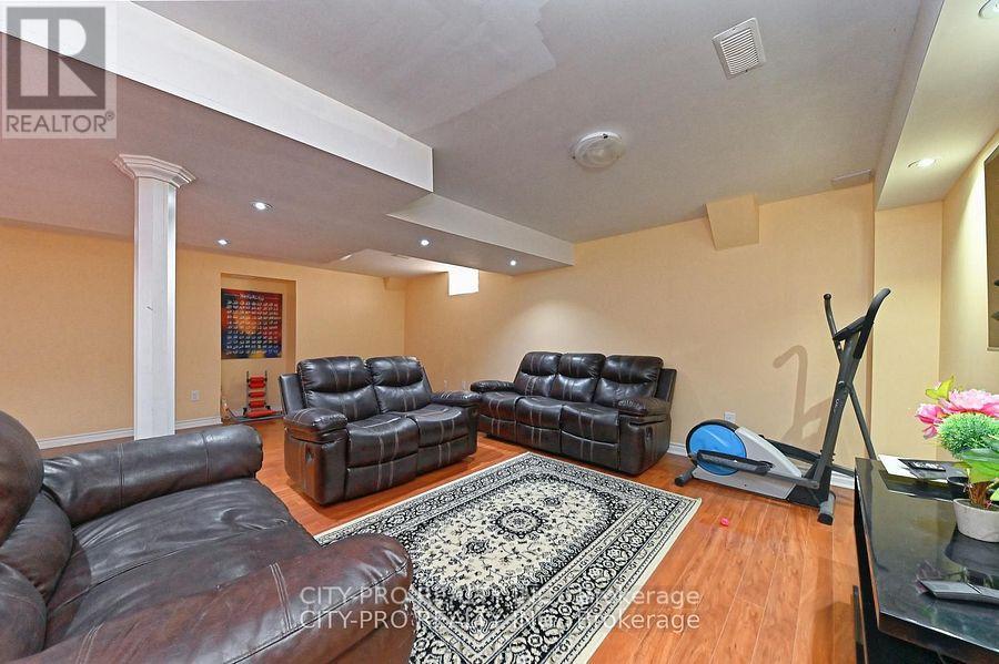 7302 Rosehurst Drive Property Photo 39