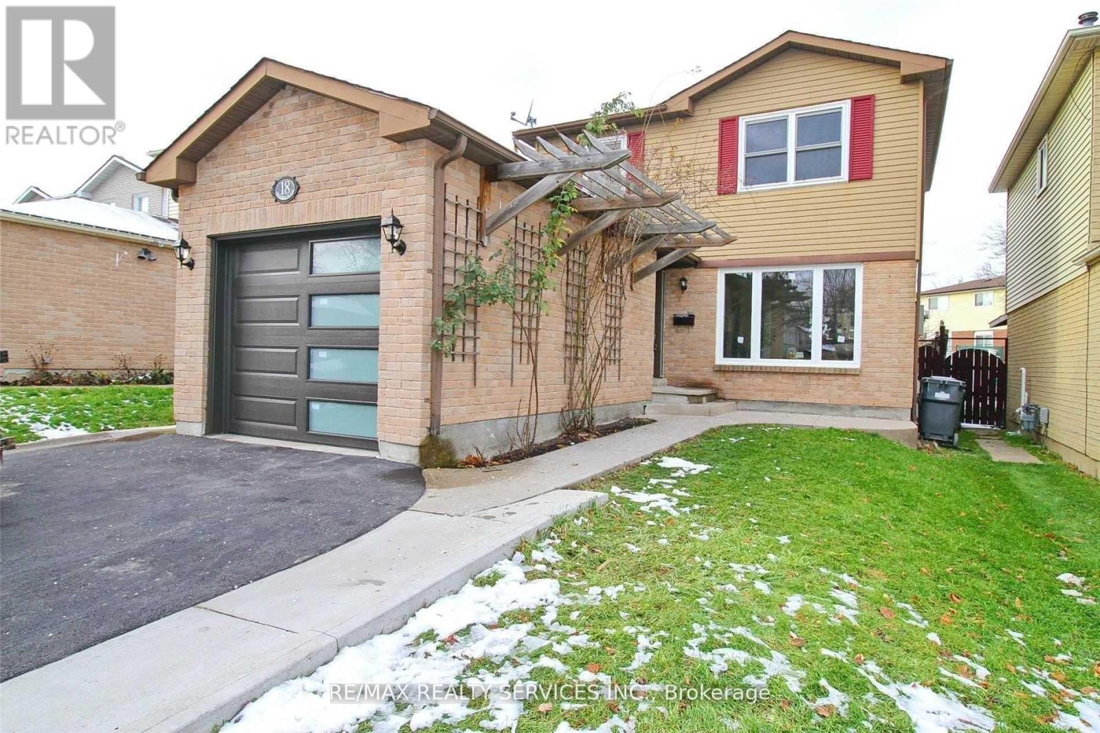 18 Festoon Place Property Photo 1