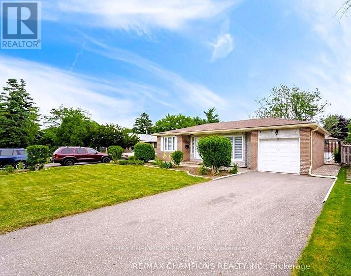 53 Beechwood Crescent Property Photo 1