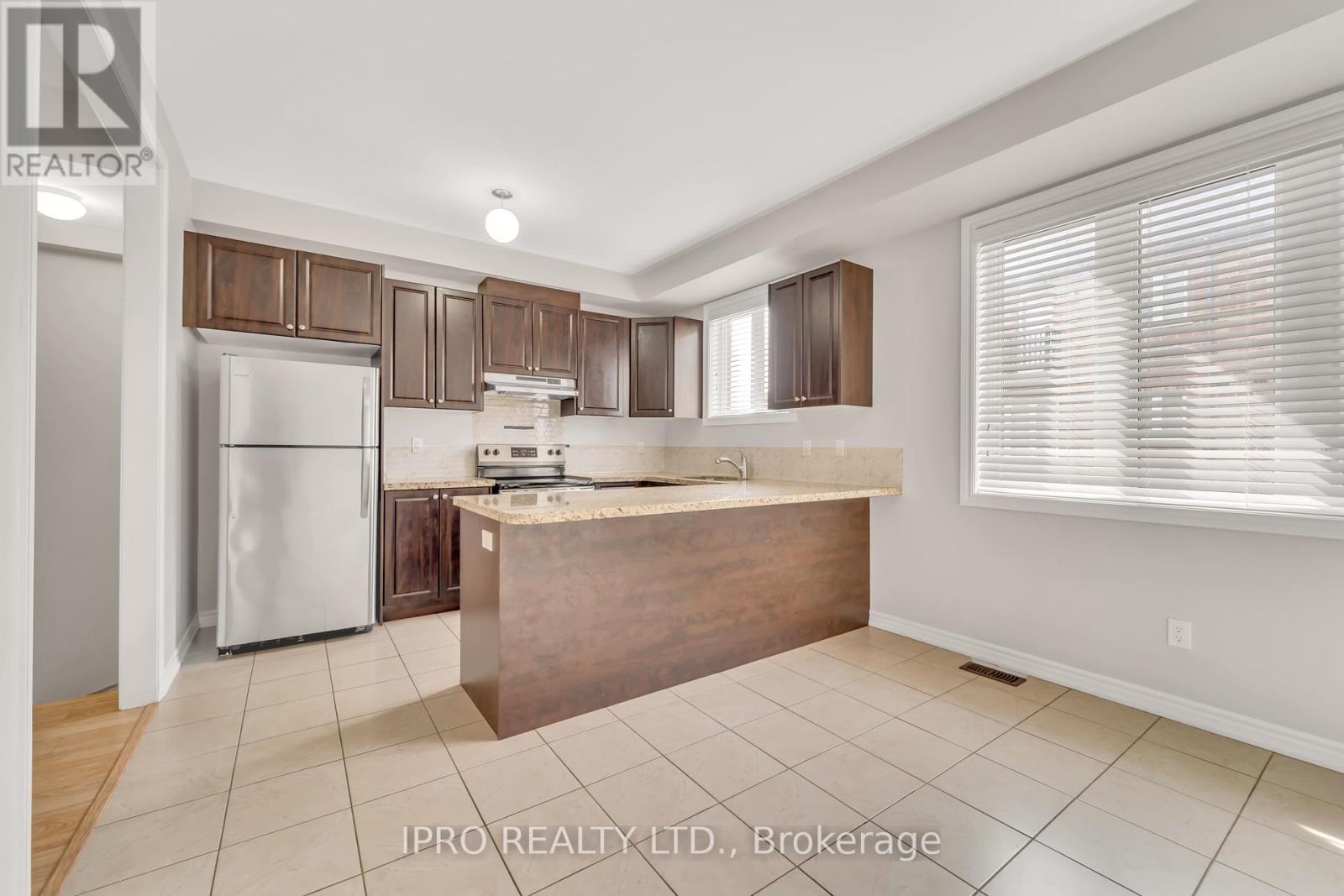 13 SHIFF CRESCENT