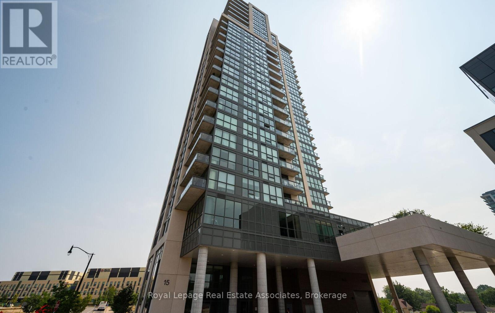 1707 - 15 Lynch Street Property Photo 1