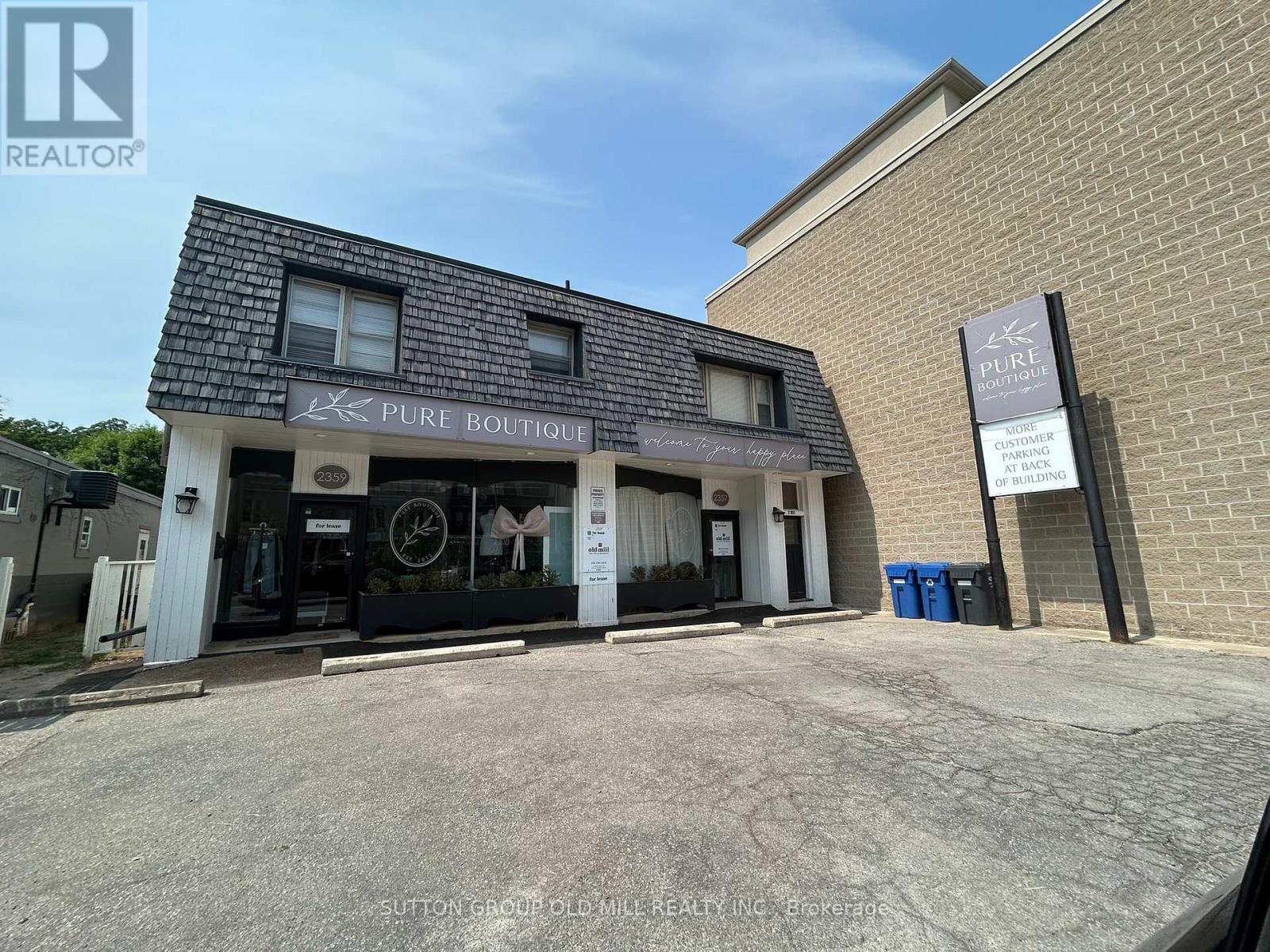 2355 Lakeshore Road W Property Photo 1