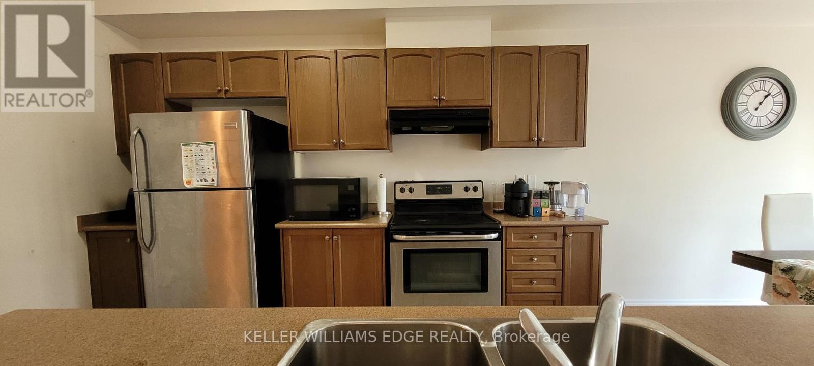 36 - 2019 Trawden Way Property Photo 1