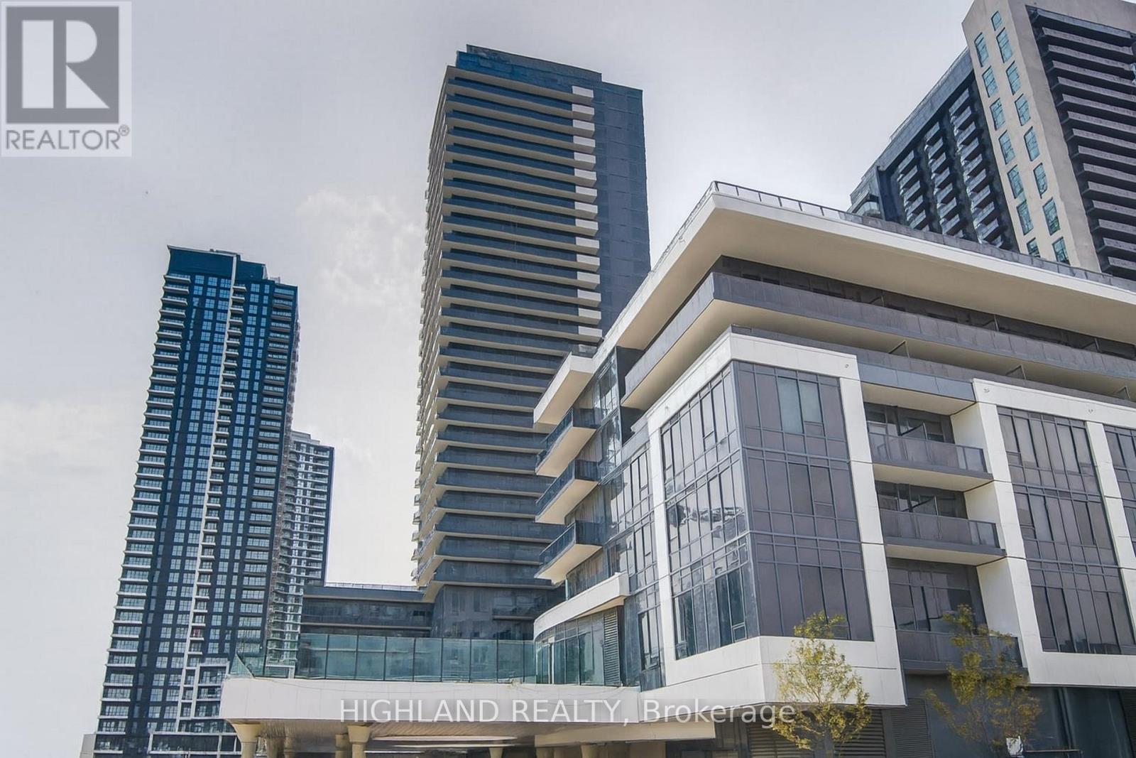2603 - 5105 Hurontario Street Property Photo 1