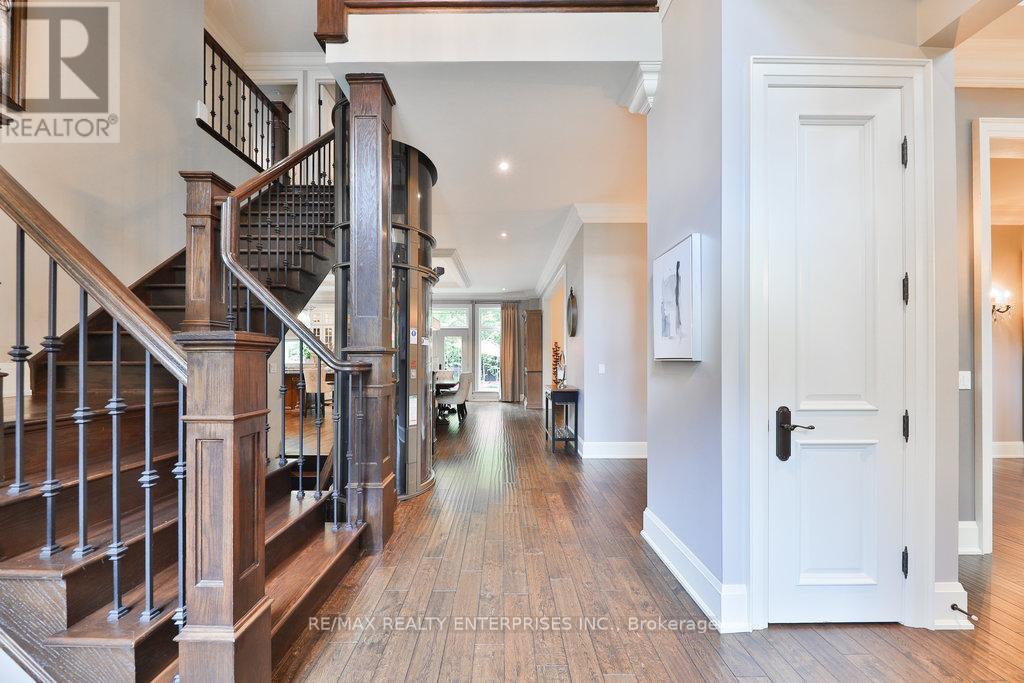 5047 Lakeshore Road Property Photo 6