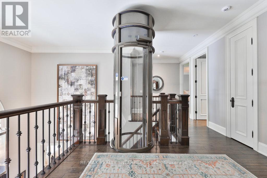 5047 Lakeshore Road Property Photo 24