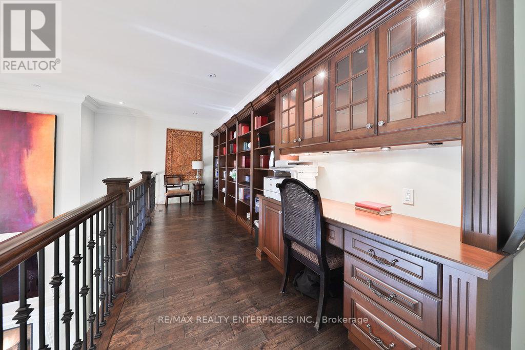 5047 Lakeshore Road Property Photo 25