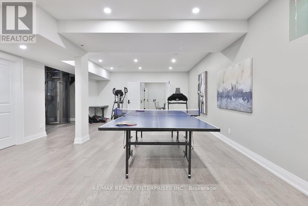 5047 Lakeshore Road Property Photo 31