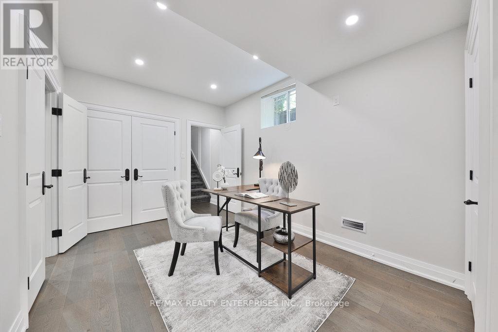 5047 Lakeshore Road Property Photo 39