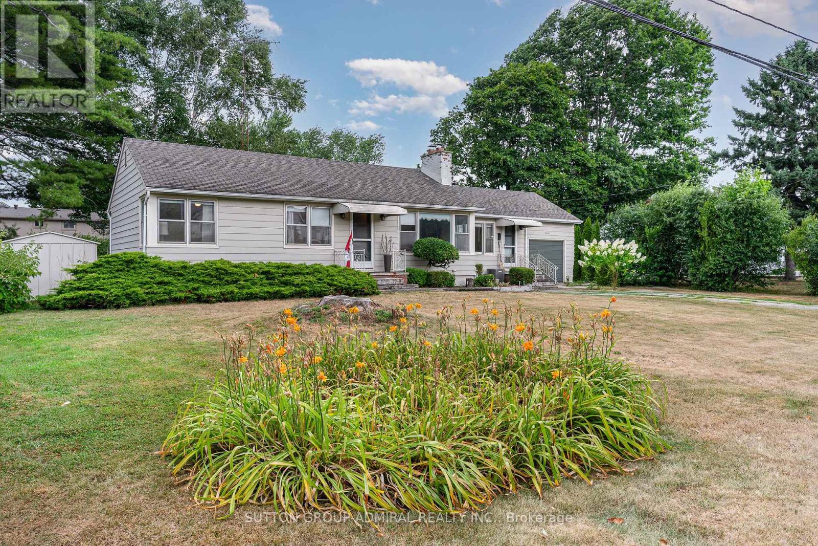 2455 Rebecca Street Property Photo 1