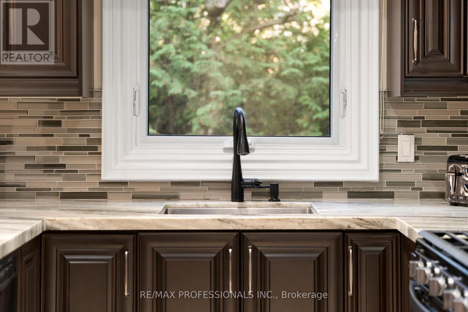 1 Trillium Terrace Property Photo 9