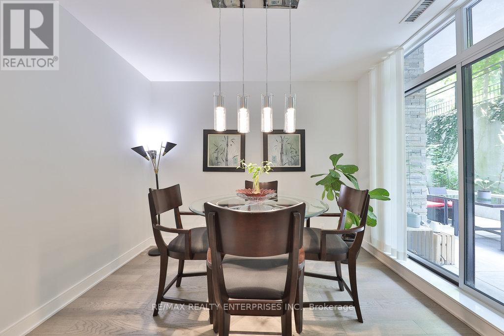 Gr17 - 1575 Lakeshore Road W Property Photo 21