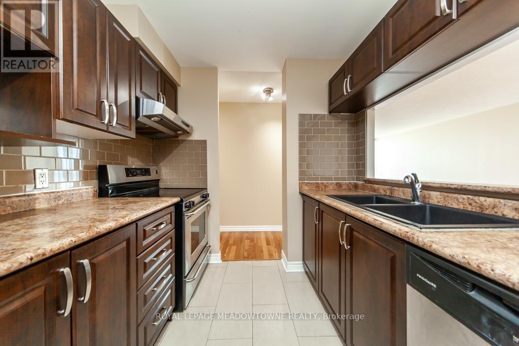 35 Trailwood Drive #1914 Property Photo 25