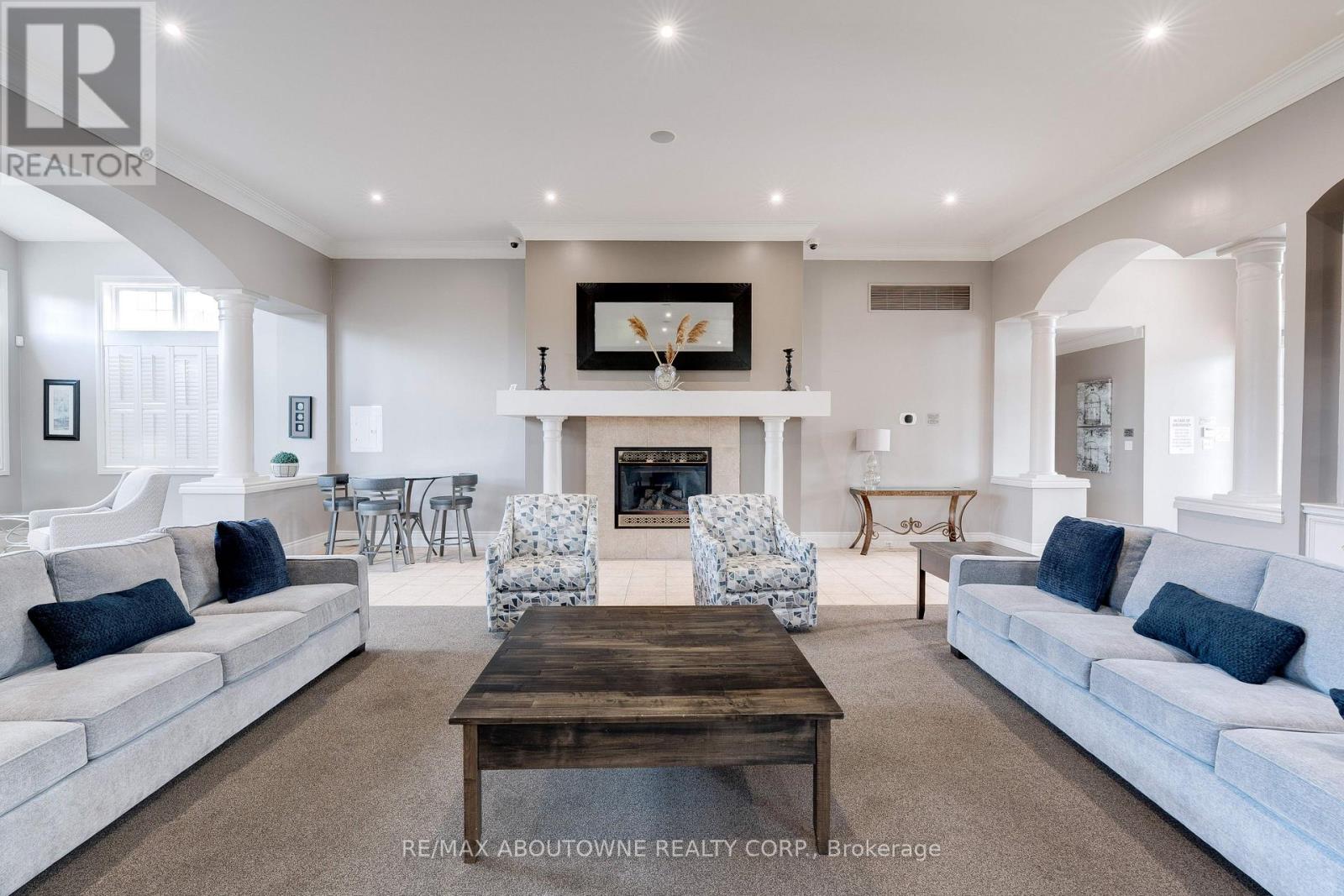 1460 Bishops Gate #212 Property Photo 15