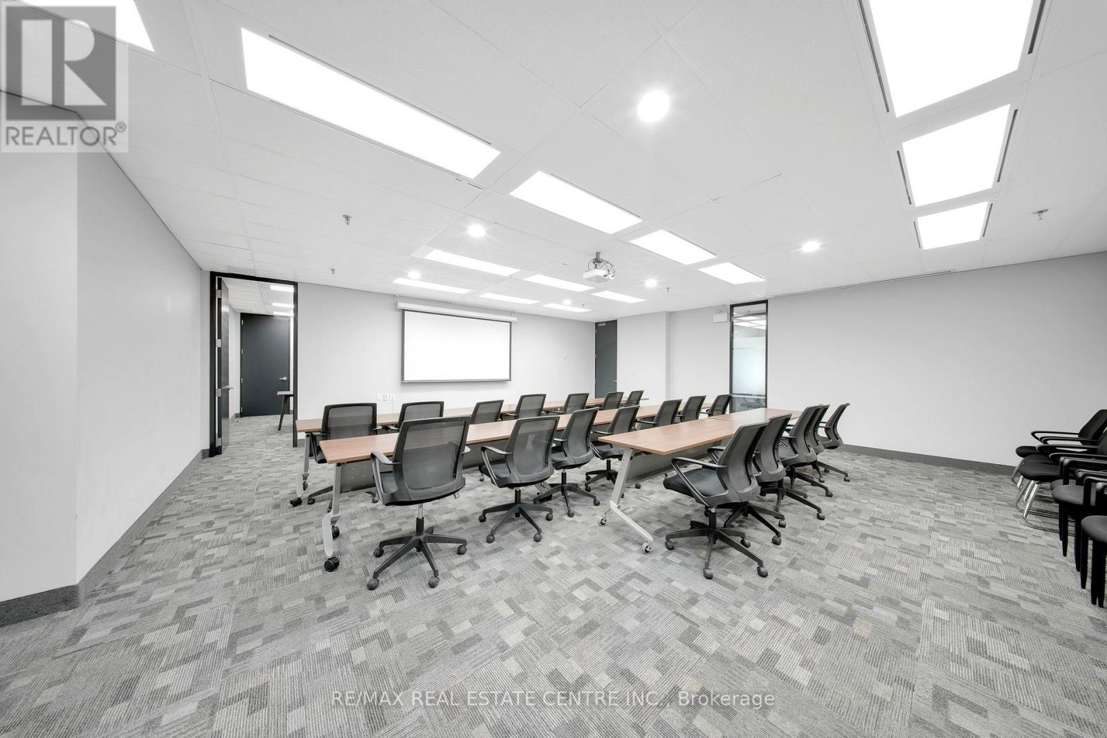 13 - 6733 Mississauga Road Property Photo 15