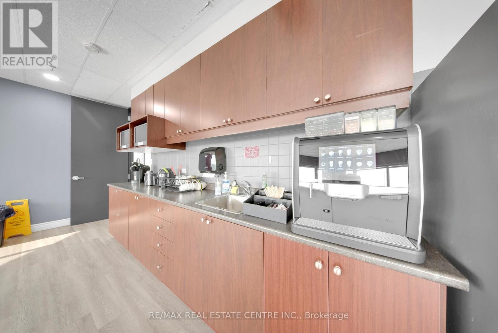 59 - 6733 Mississauga Road Property Photo 25