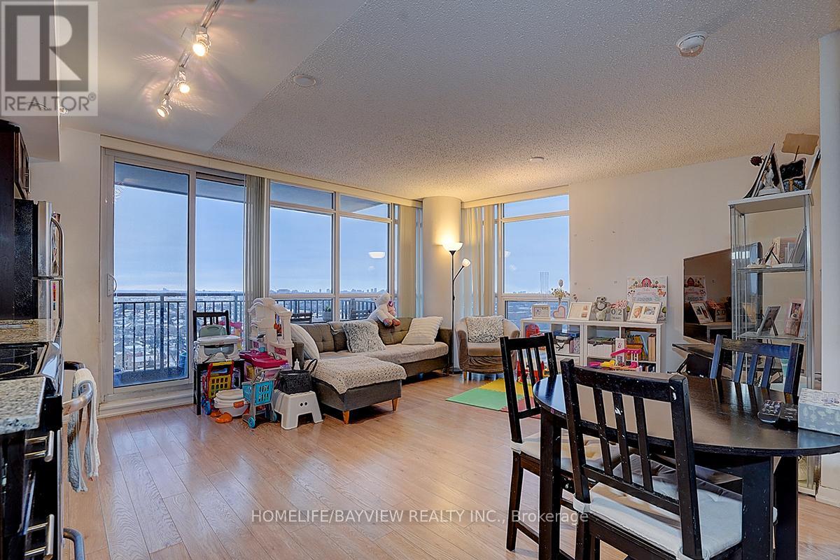 1723 - 800 Lawrence Avenue W Property Photo 2
