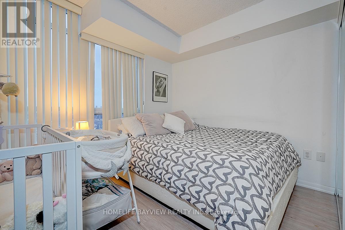 1723 - 800 Lawrence Avenue W Property Photo 10