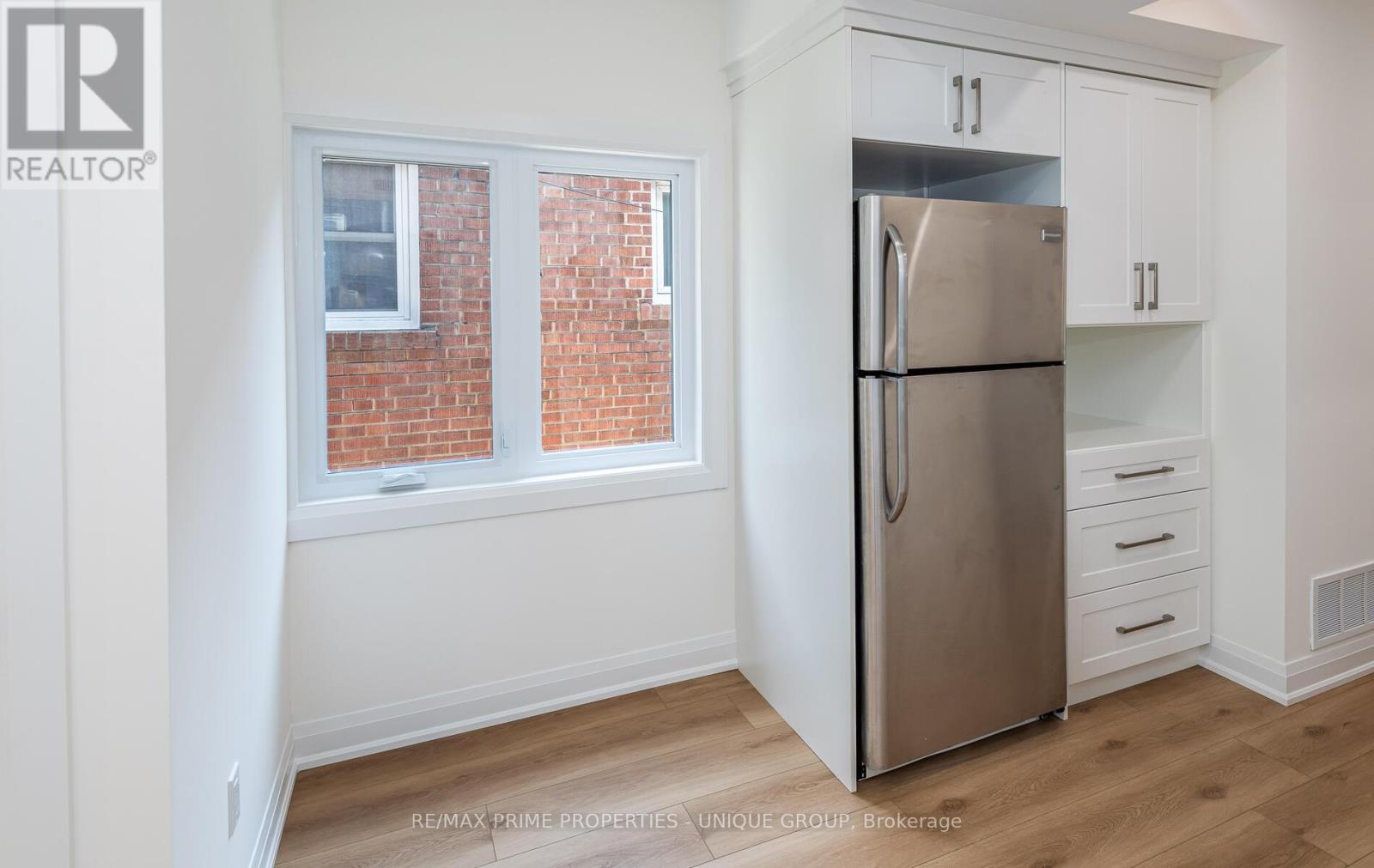 2 - 45 Astoria Avenue Property Photo 11