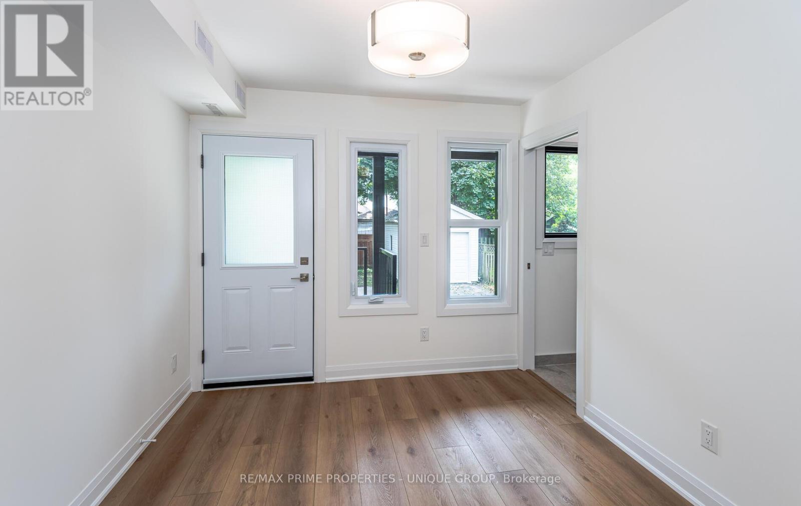 2 - 45 Astoria Avenue Property Photo 12