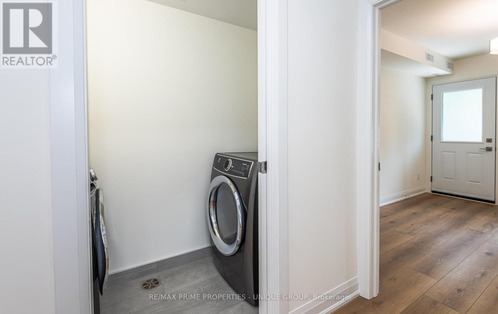 2 - 45 Astoria Avenue Property Photo 22