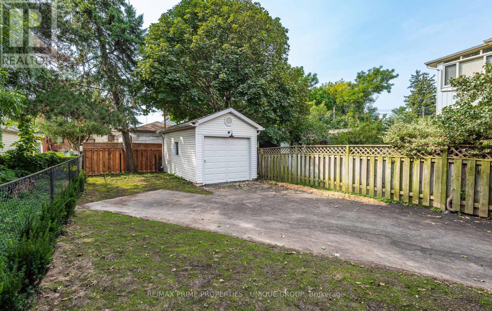 2 - 45 Astoria Avenue Property Photo 23