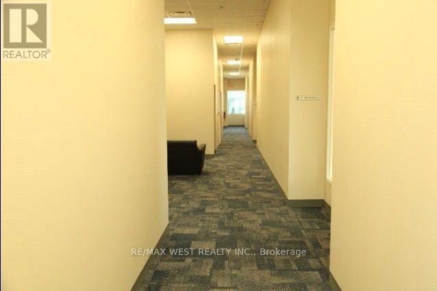 1 - 205 Export Boulevard W Property Photo 2