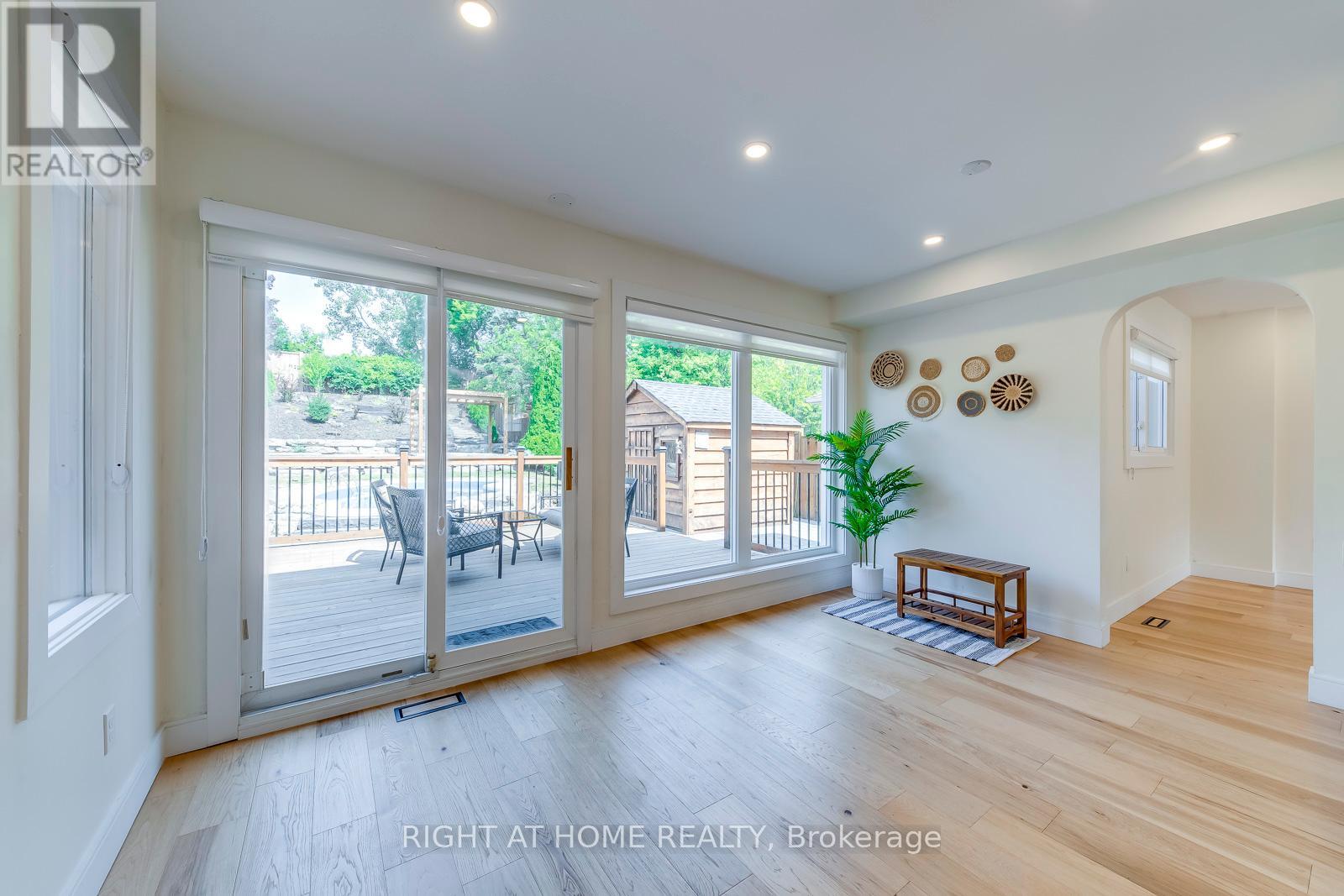 4230 Credit Pointe Drive Property Photo 14