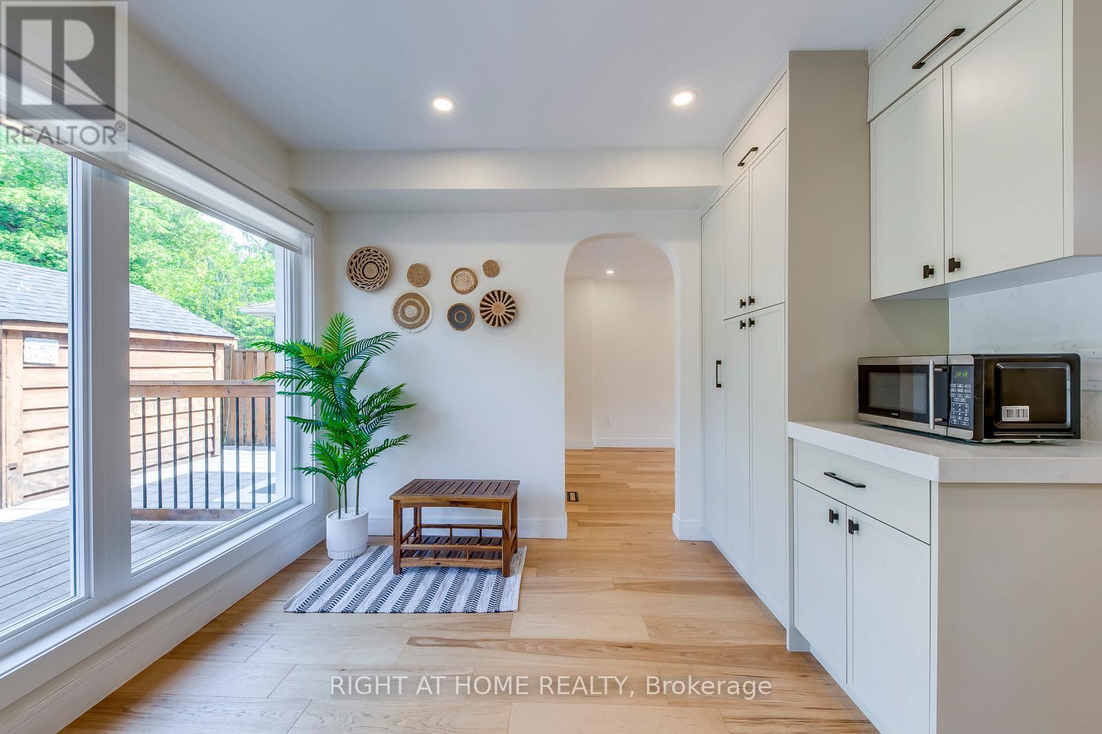 4230 Credit Pointe Drive Property Photo 15