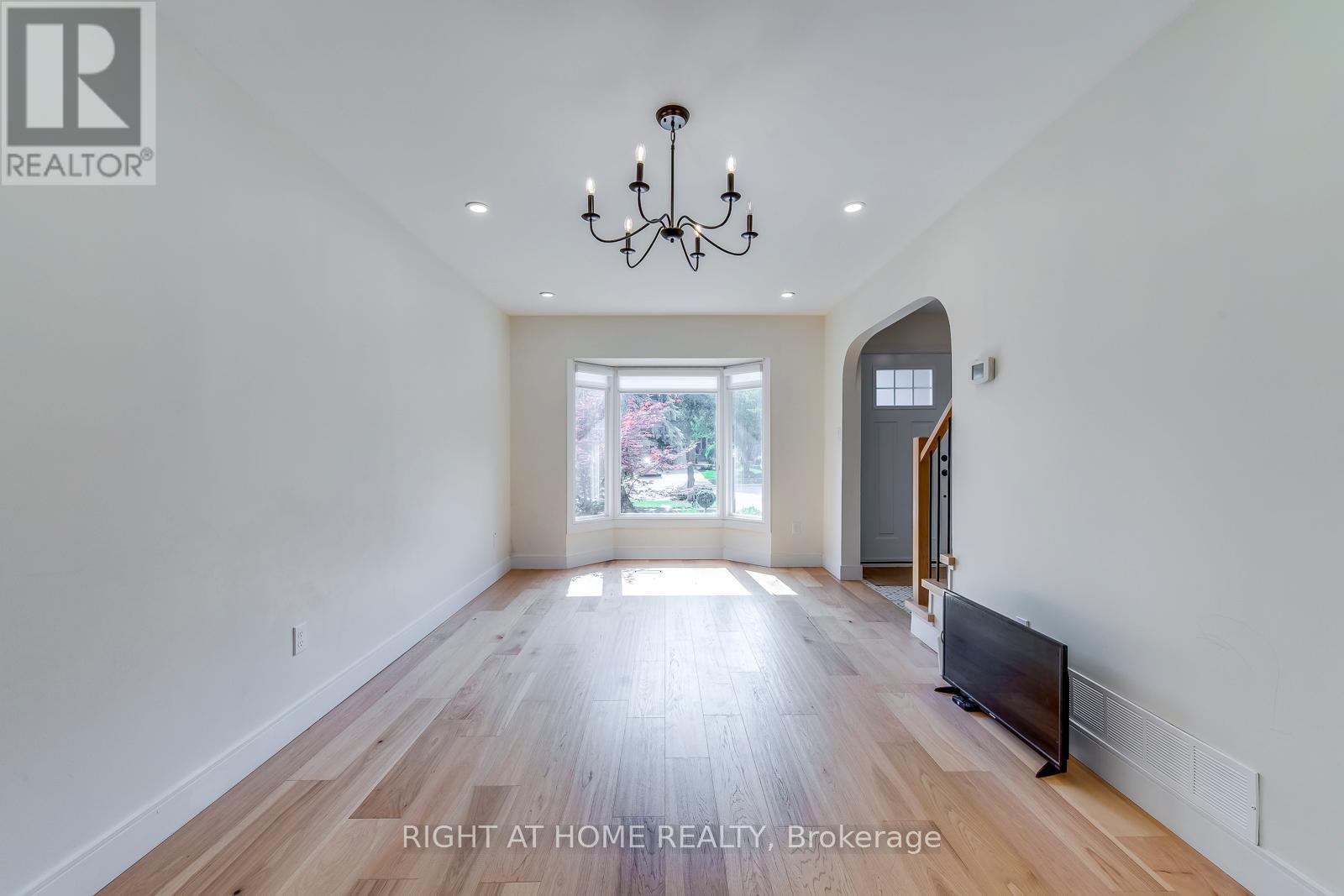 4230 Credit Pointe Drive Property Photo 18