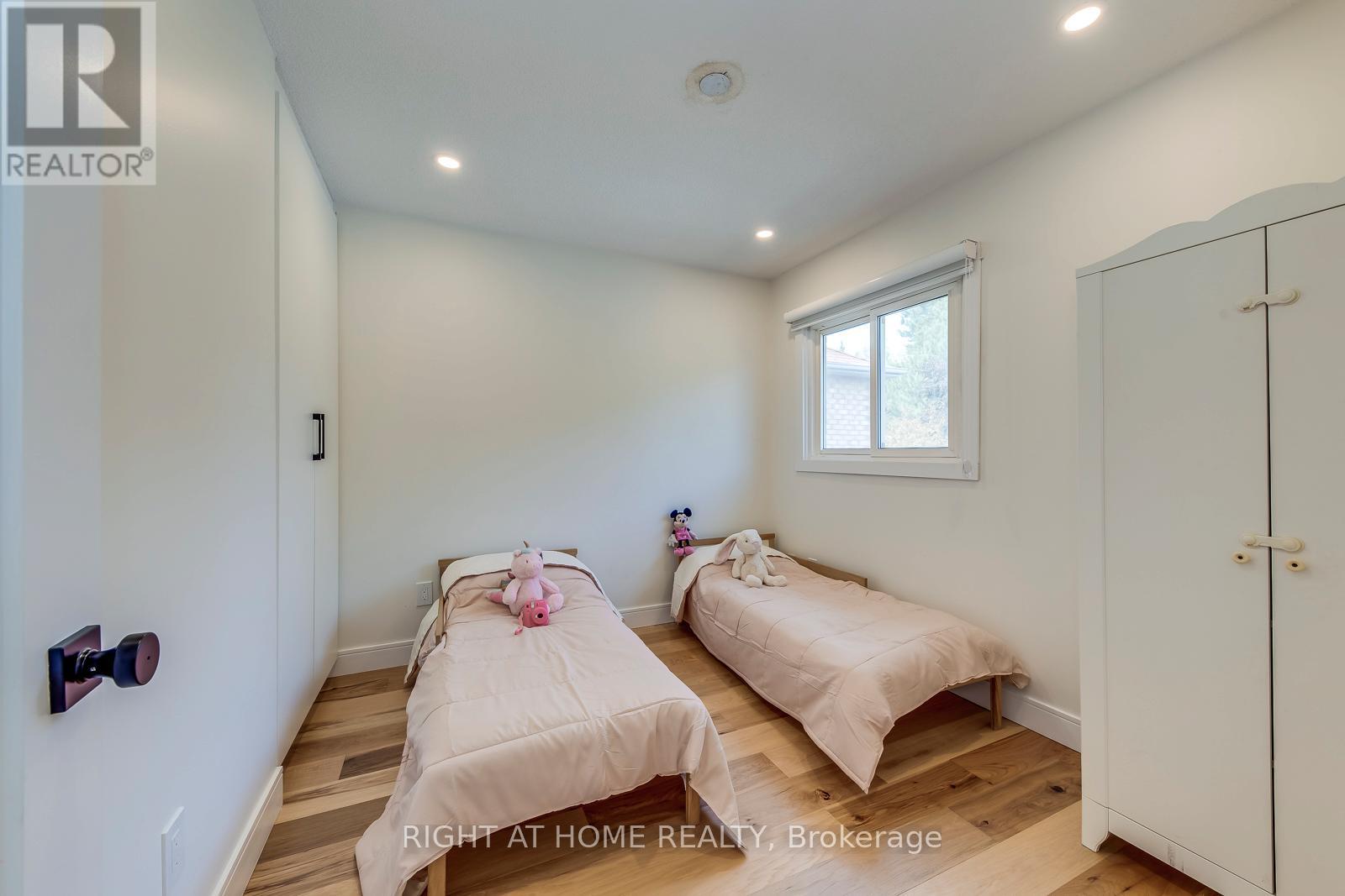 4230 Credit Pointe Drive Property Photo 31