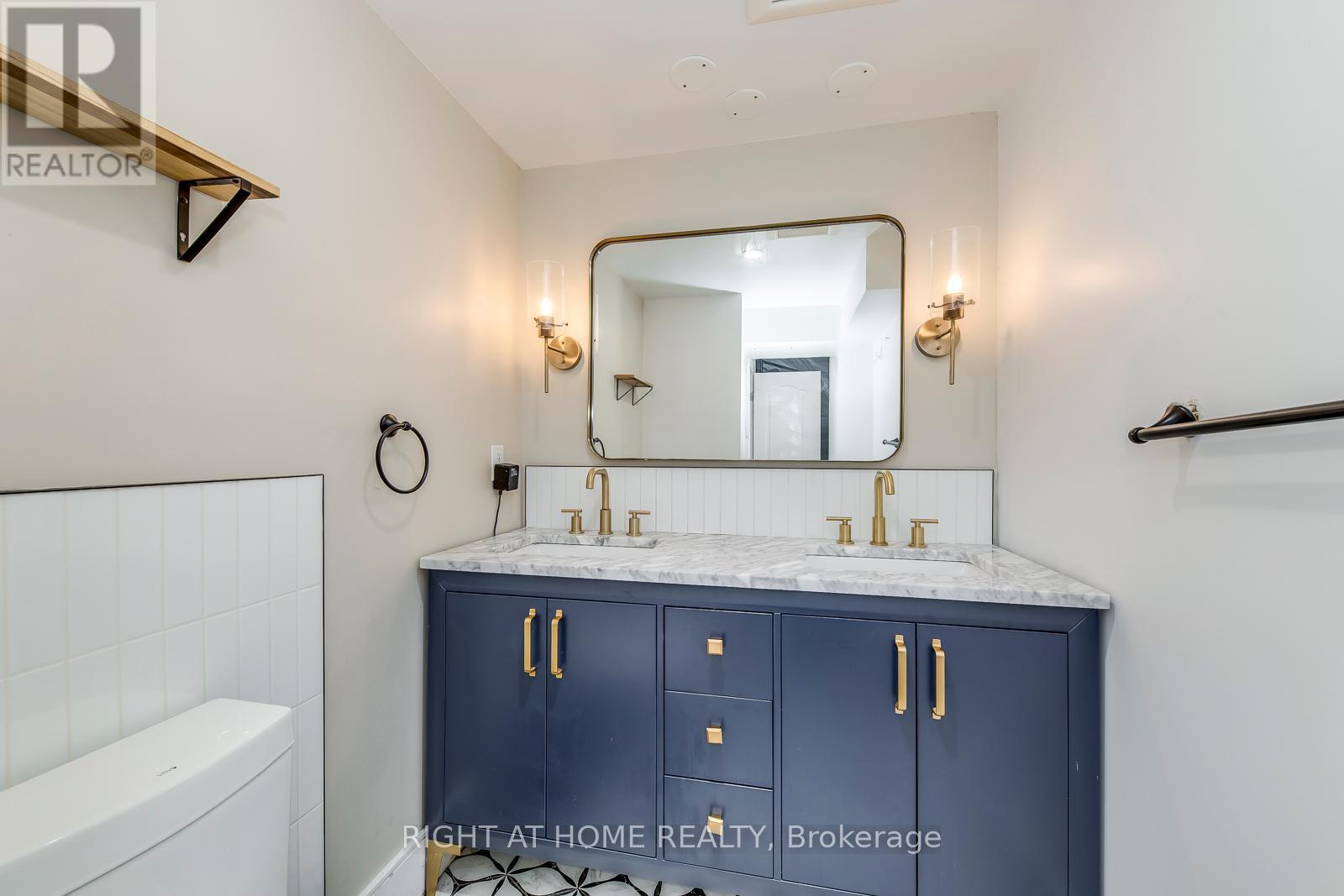 4230 Credit Pointe Drive Property Photo 41